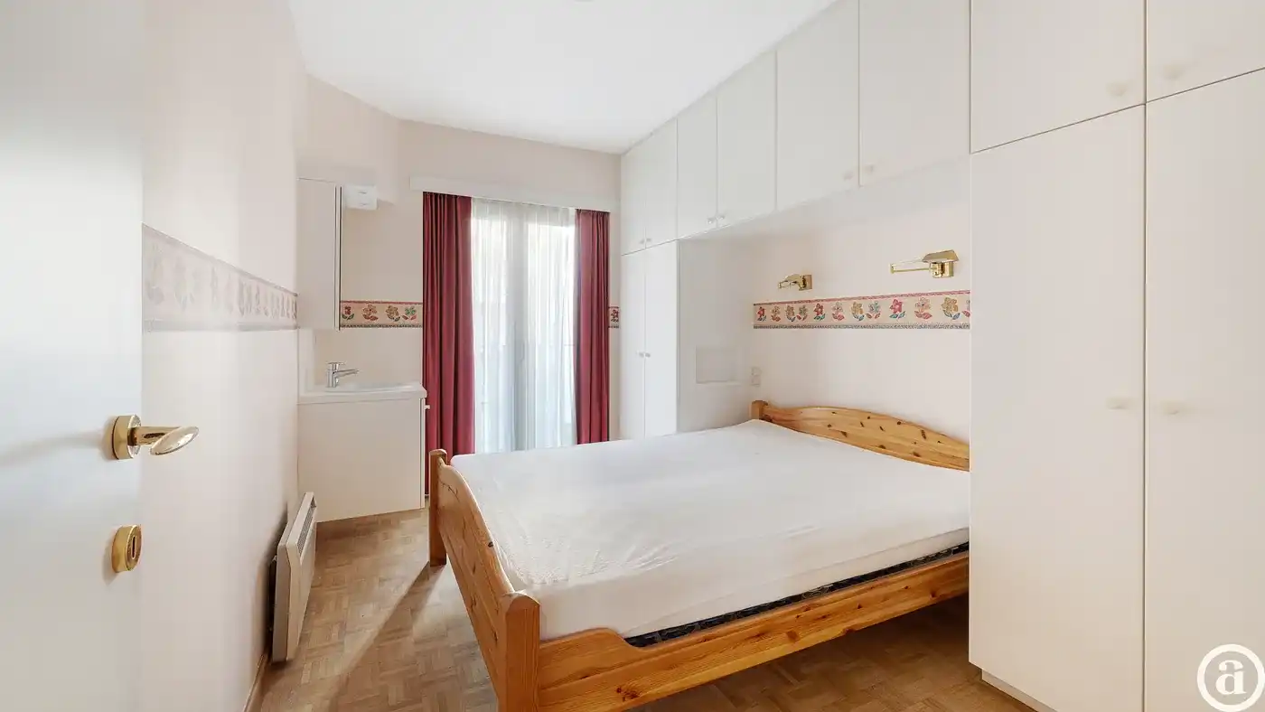 Ruim en breed appartement met zeezicht [Canada Square]. foto 19