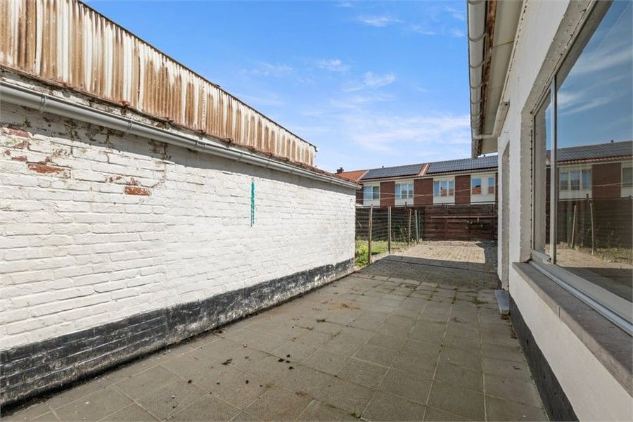 TE RENOVEREN GEZINSWONING AAN DE STADSRAND VAN SINT-TRUIDEN foto 24