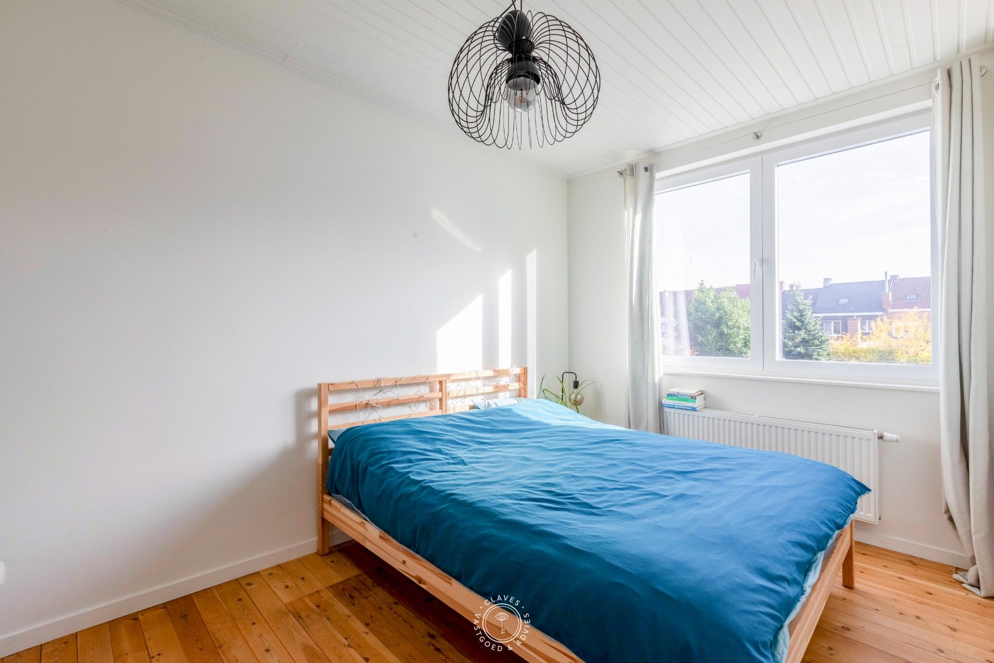 Gerenoveerde feelgood gezinswoning in de begeerde Paddeschootdreef foto 14