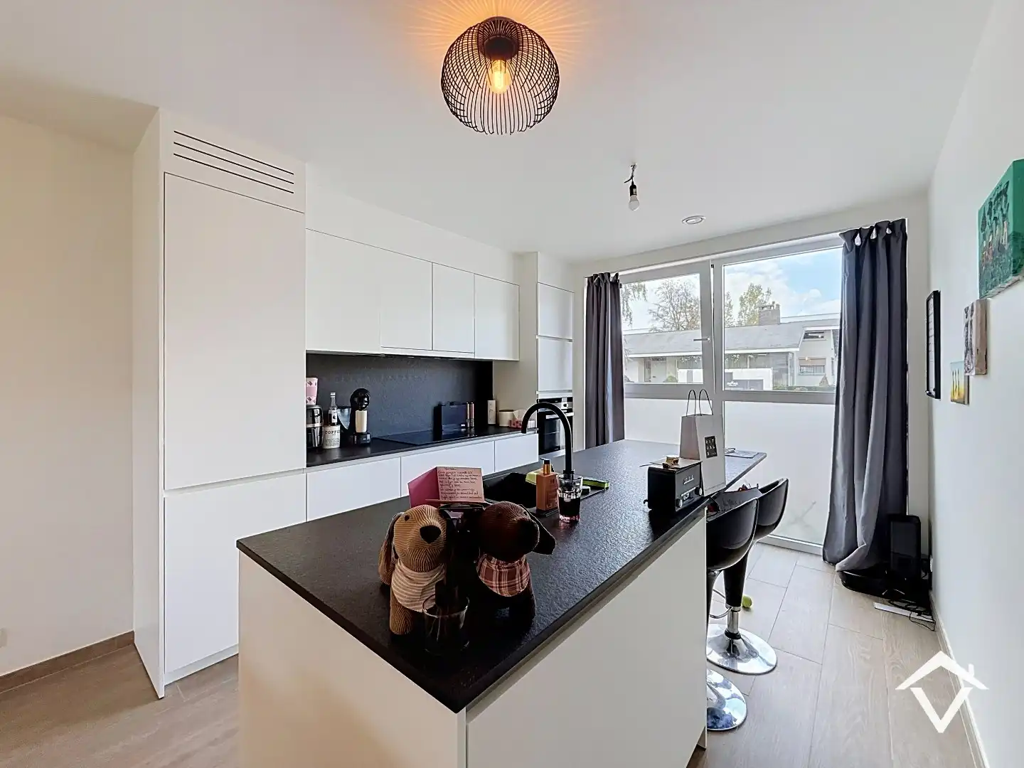 Nieuwbouwwoning met 3 slaapkamers, carport en tuin foto 7