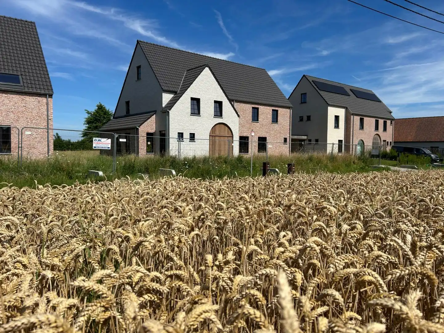 Prachtige NIEUWBOUW woning op landelijke ligging TE KOOP in Ingooigem (Anzegem). foto 9