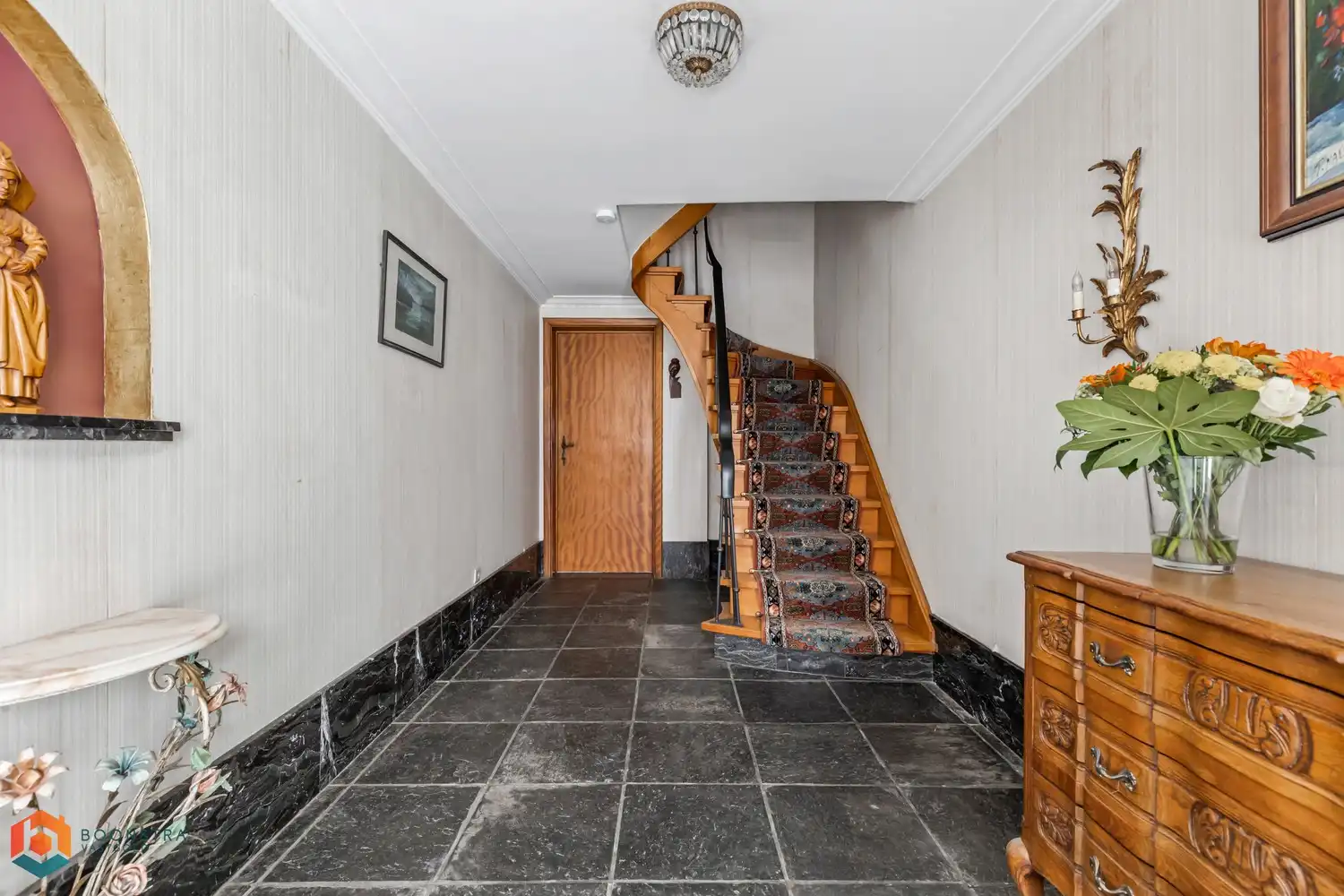 Woning met 4 slpkrs en dubbele garage in het centrum van Mechelen foto 4