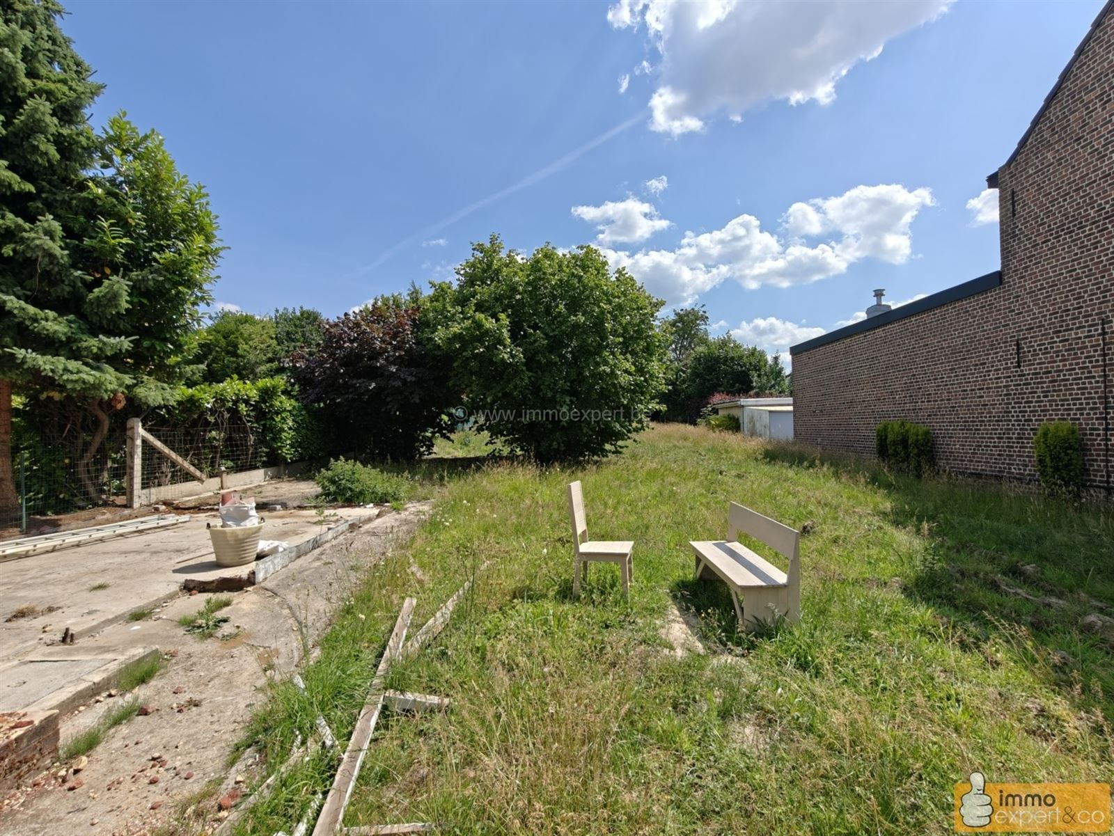 BORCHTLOMBEEK: Te renoveren woning op mooi perceel foto 8