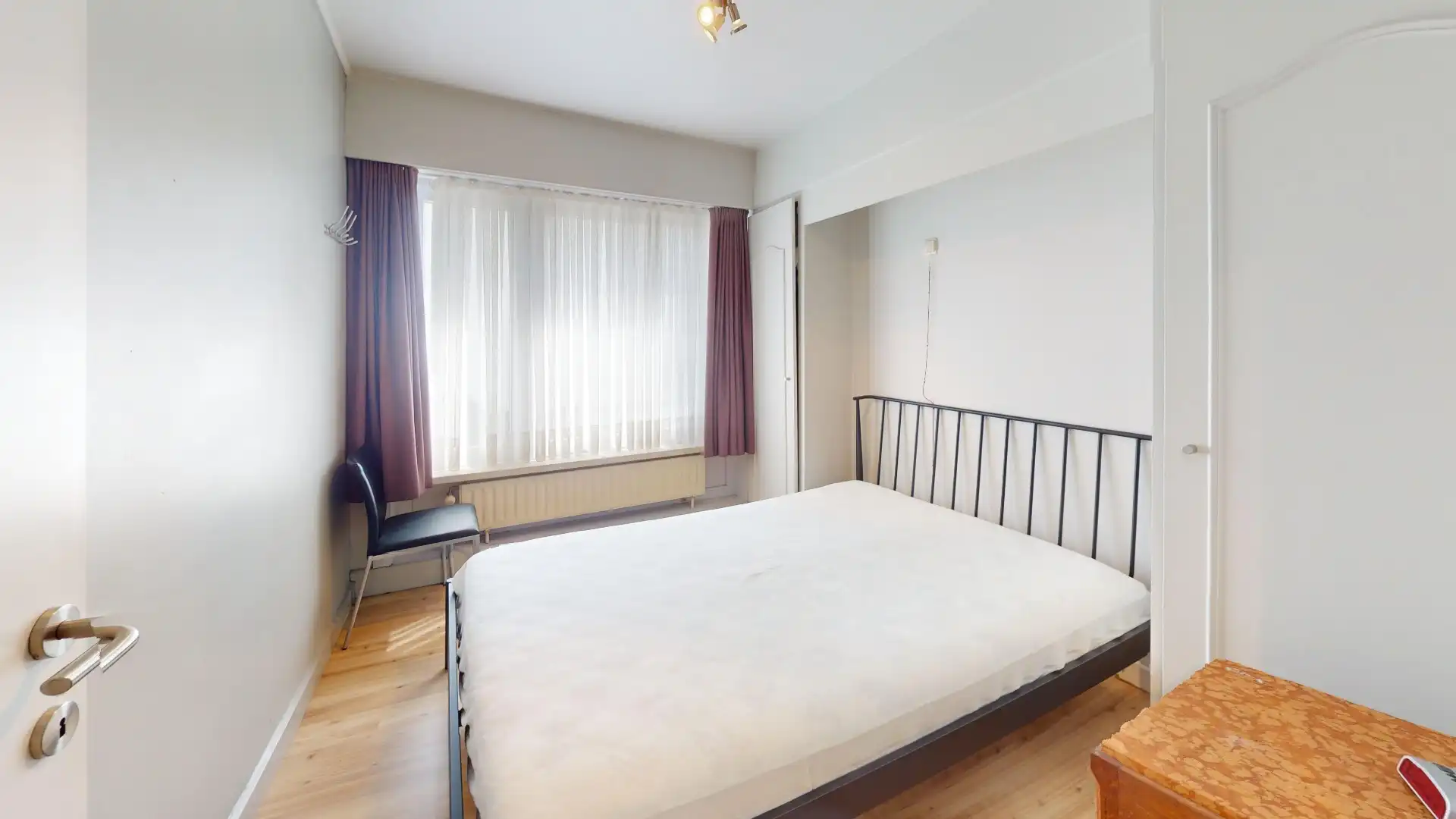 Ruim appartement met 3 slaapkamers en fantastisch uitzicht aan de Zeedijk in Heist-aan-Zee - Te koop! foto 16