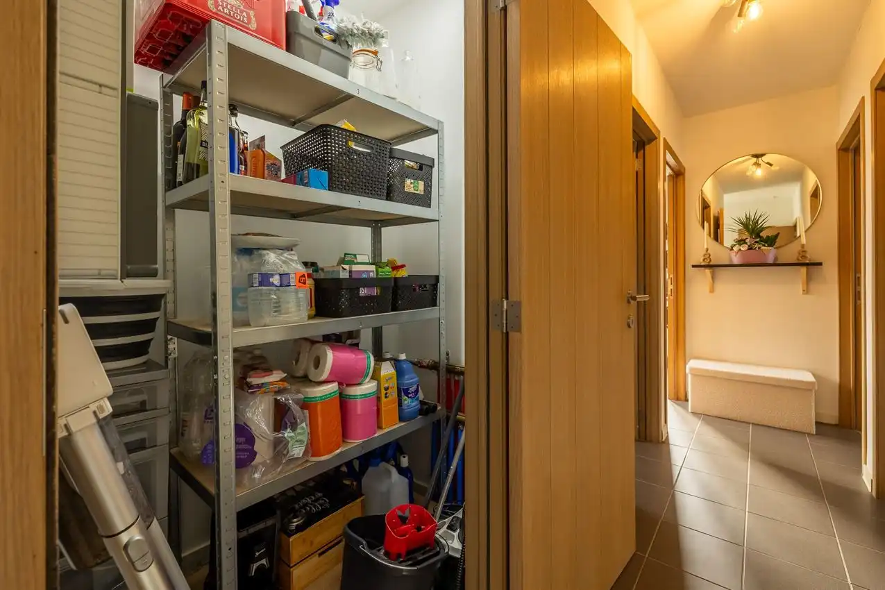 Gunstig gelegen woning, gelijkvloers, 2 slpk, omheinde tuin, garage foto 19