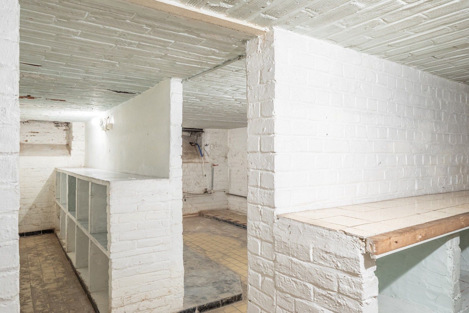 Ruime gesloten gezinswoning met tuin  foto 14