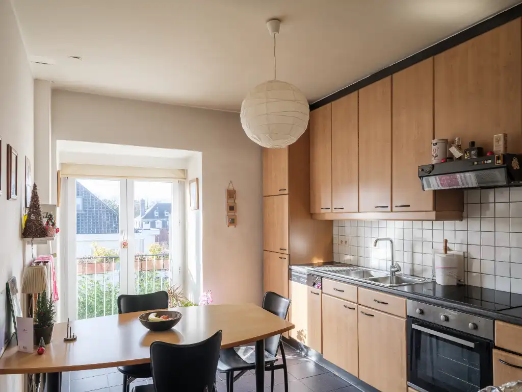 Ruim en stijlvol duplexappartement (bew. opp. ±154 m²) met 3 slaapkamers, gelegen in de standingvolle residentie ‘Versailles’, op slechts 10 minuten van het centrum van Gent. foto 9
