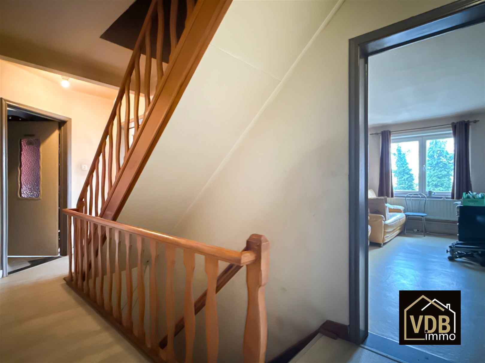 HANDELSHUIS MET WOONST foto 41