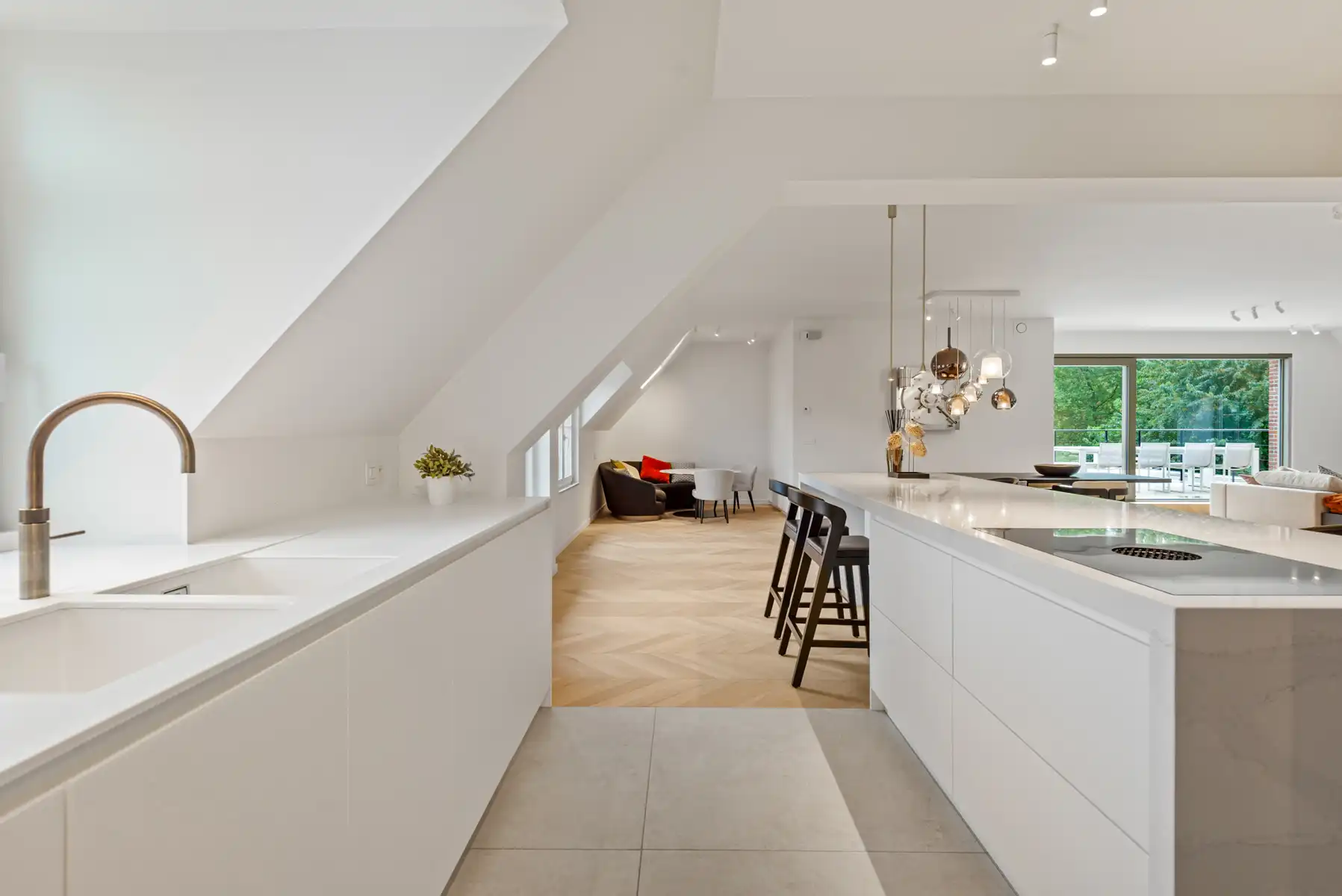 Exclusief duplex dakappartement met zicht op weiland. foto 18