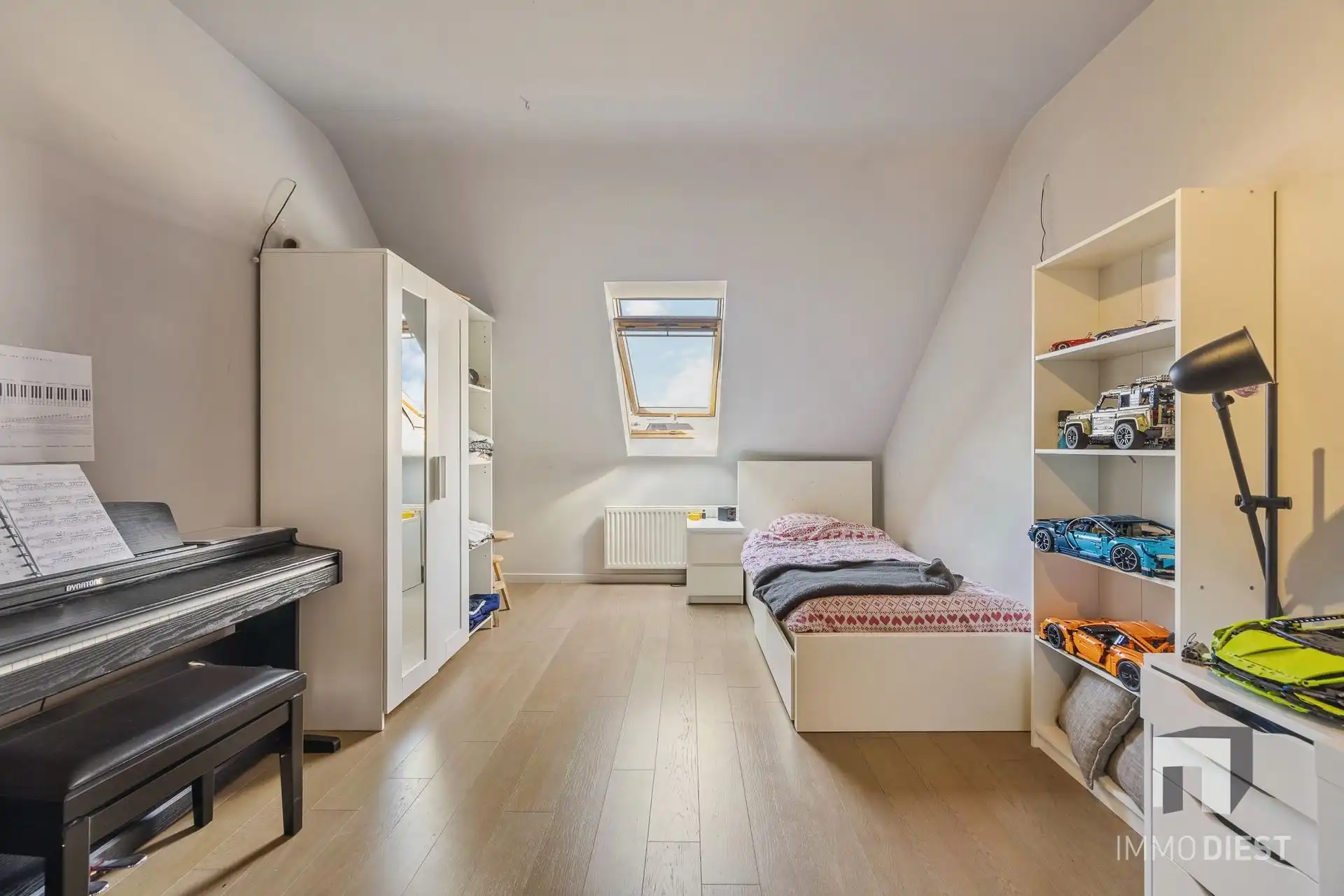 Bedrijfsgebouw én woning aan de stadsrand foto 4