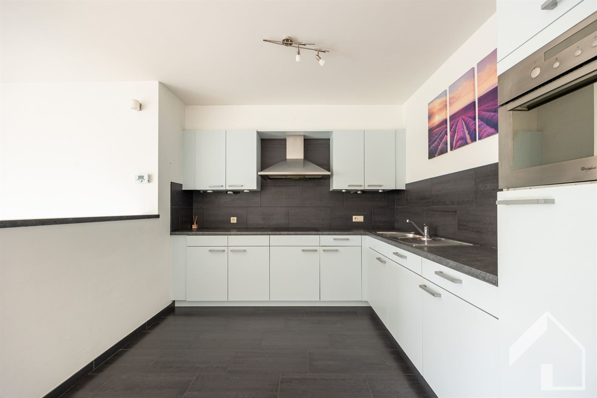 Groot instapklaar appartement van 140m2 met 3 slaapkamers foto 5