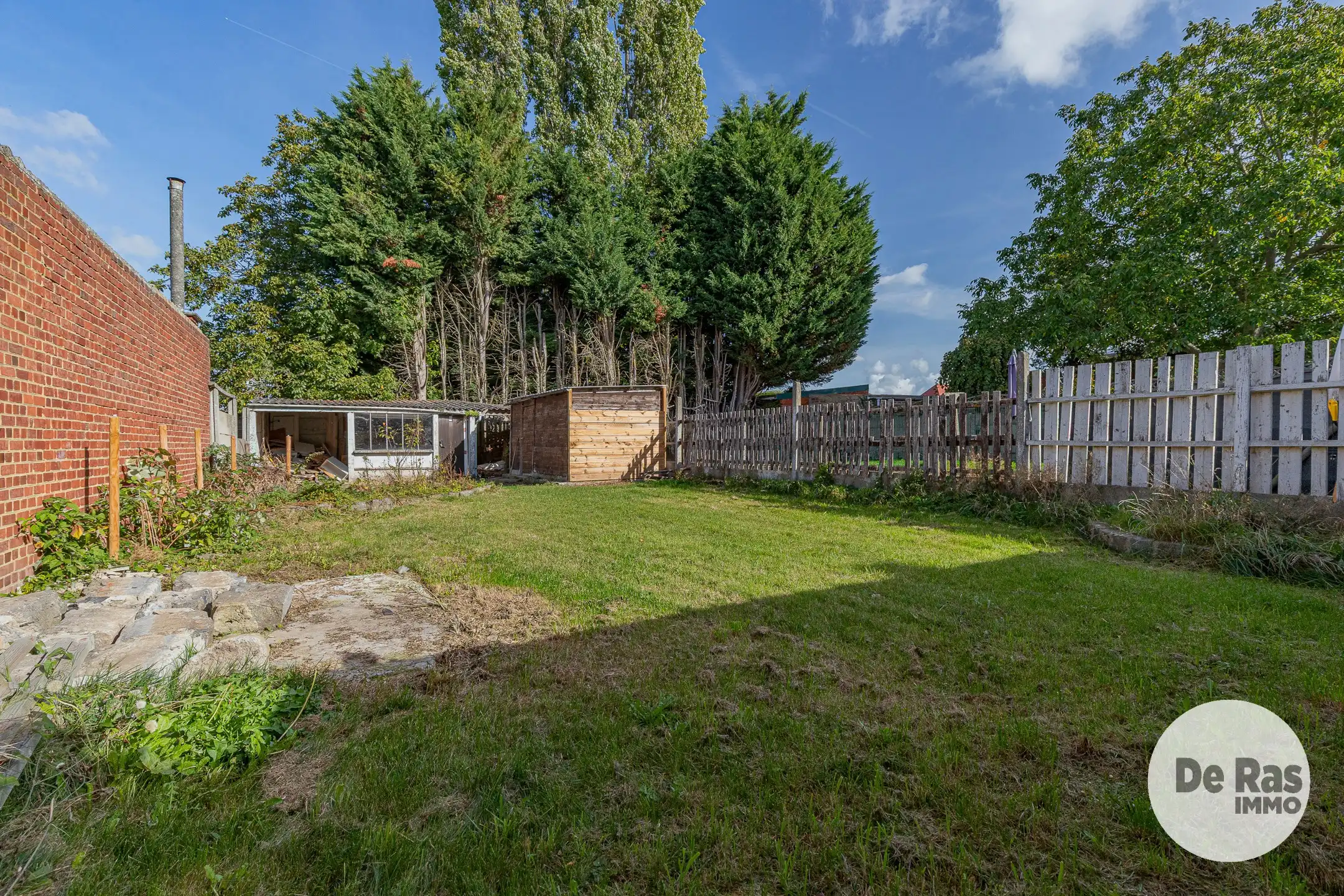 HAALTERT - Verder te renoveren woning met 4 kamers en tuin foto 17