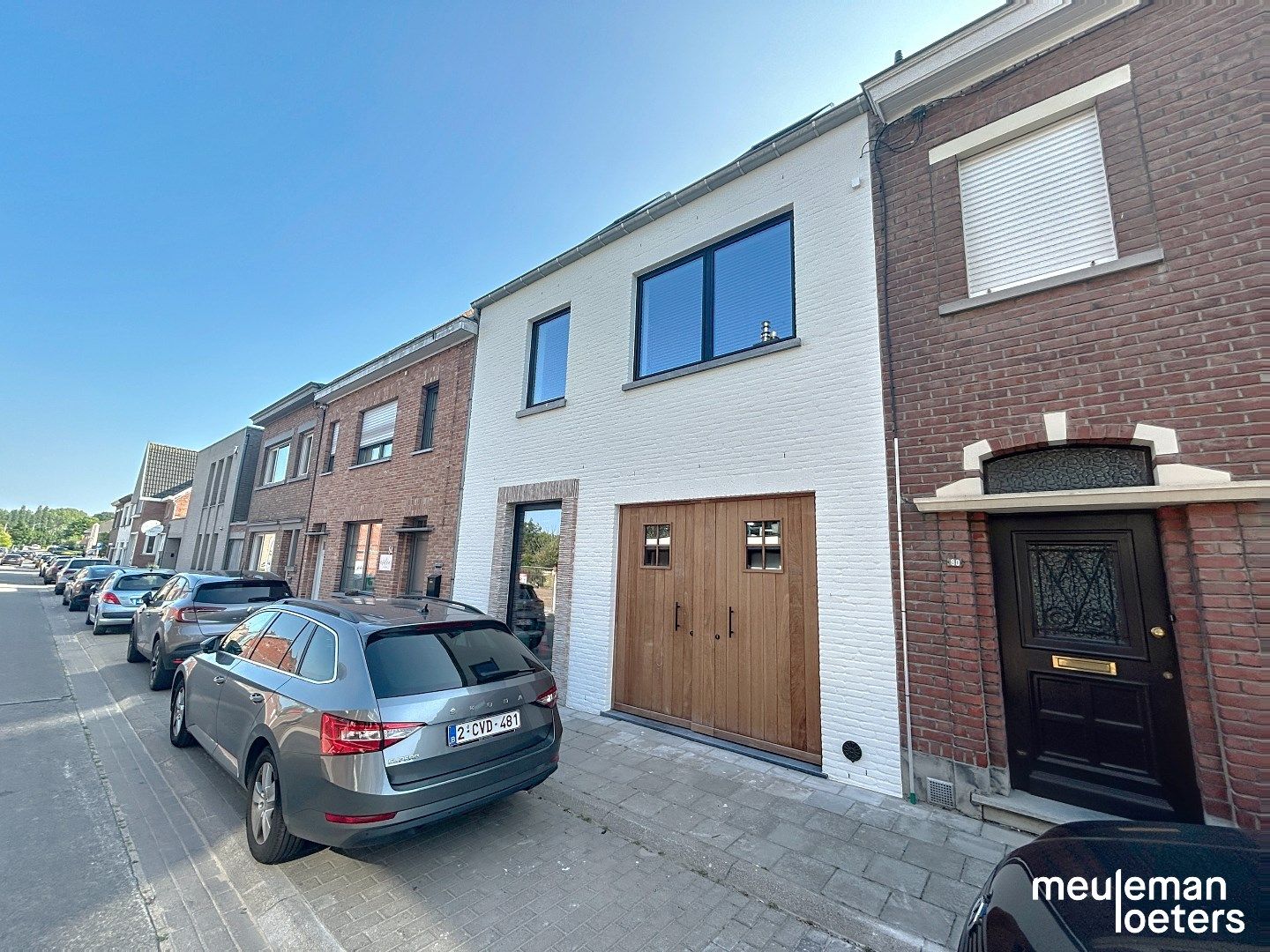 Nieuwbouw bel-etagewoning met terras foto {{pictureIndex}}