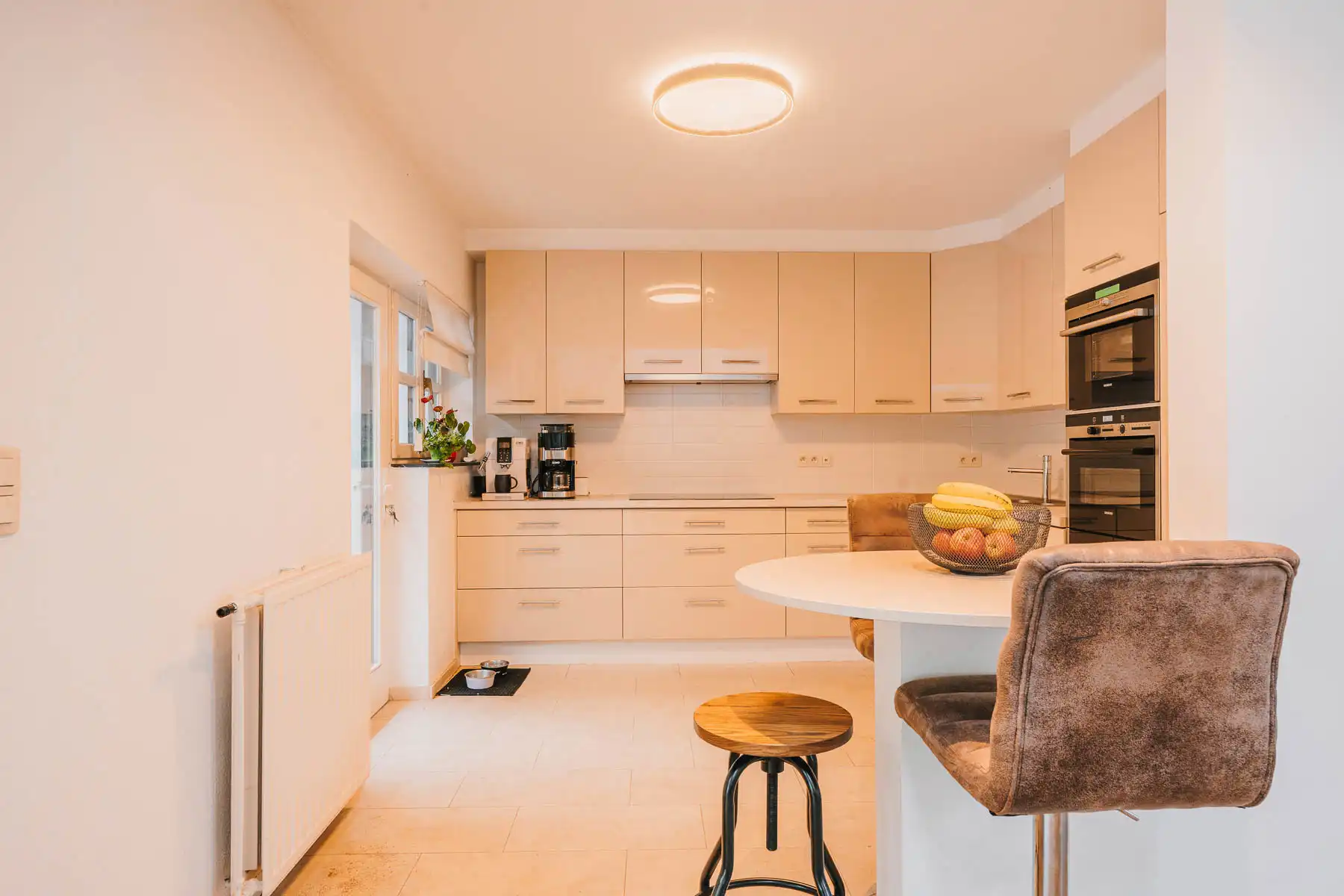 Prachtig gerenoveerde landelijke woning met zwembad foto 11