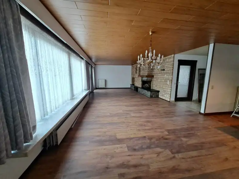 Instapklaar appartement bij centrum Geel foto 3