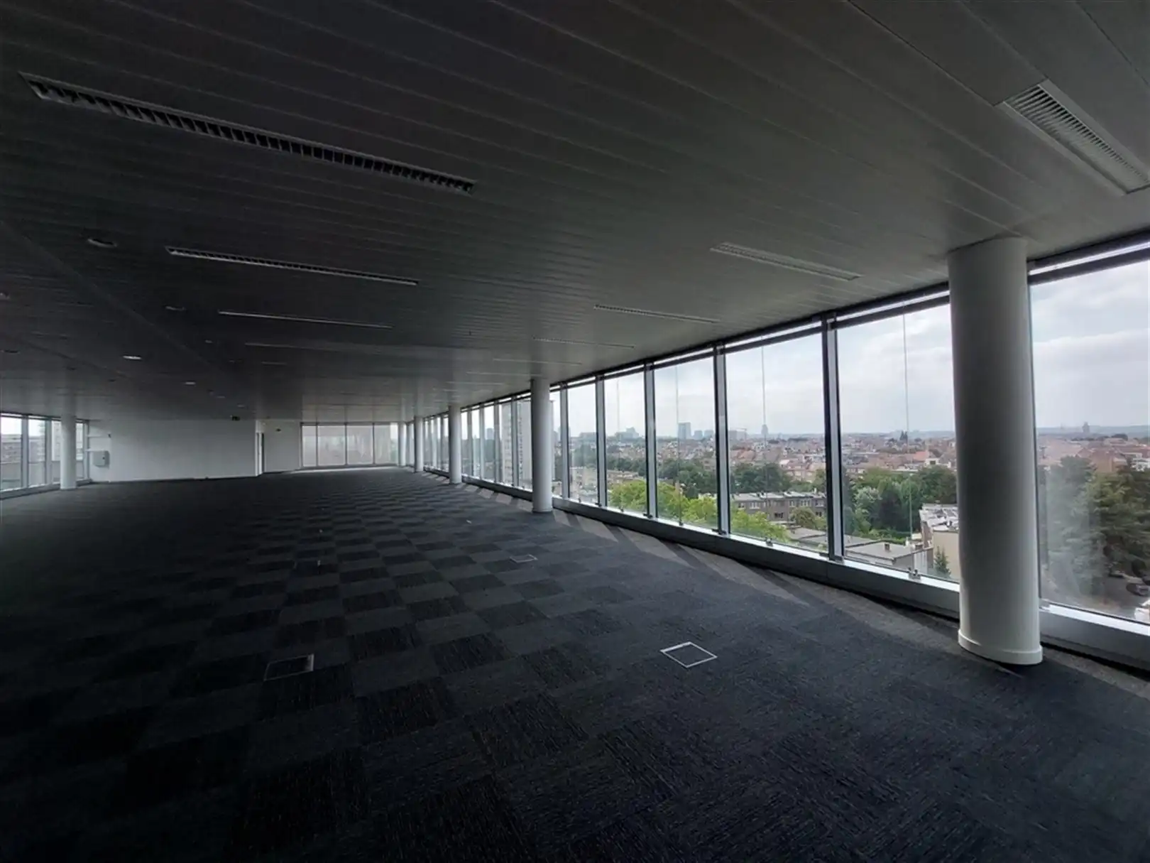 LEOPOLD THREE: 394m² - 1.663 m² foto 6