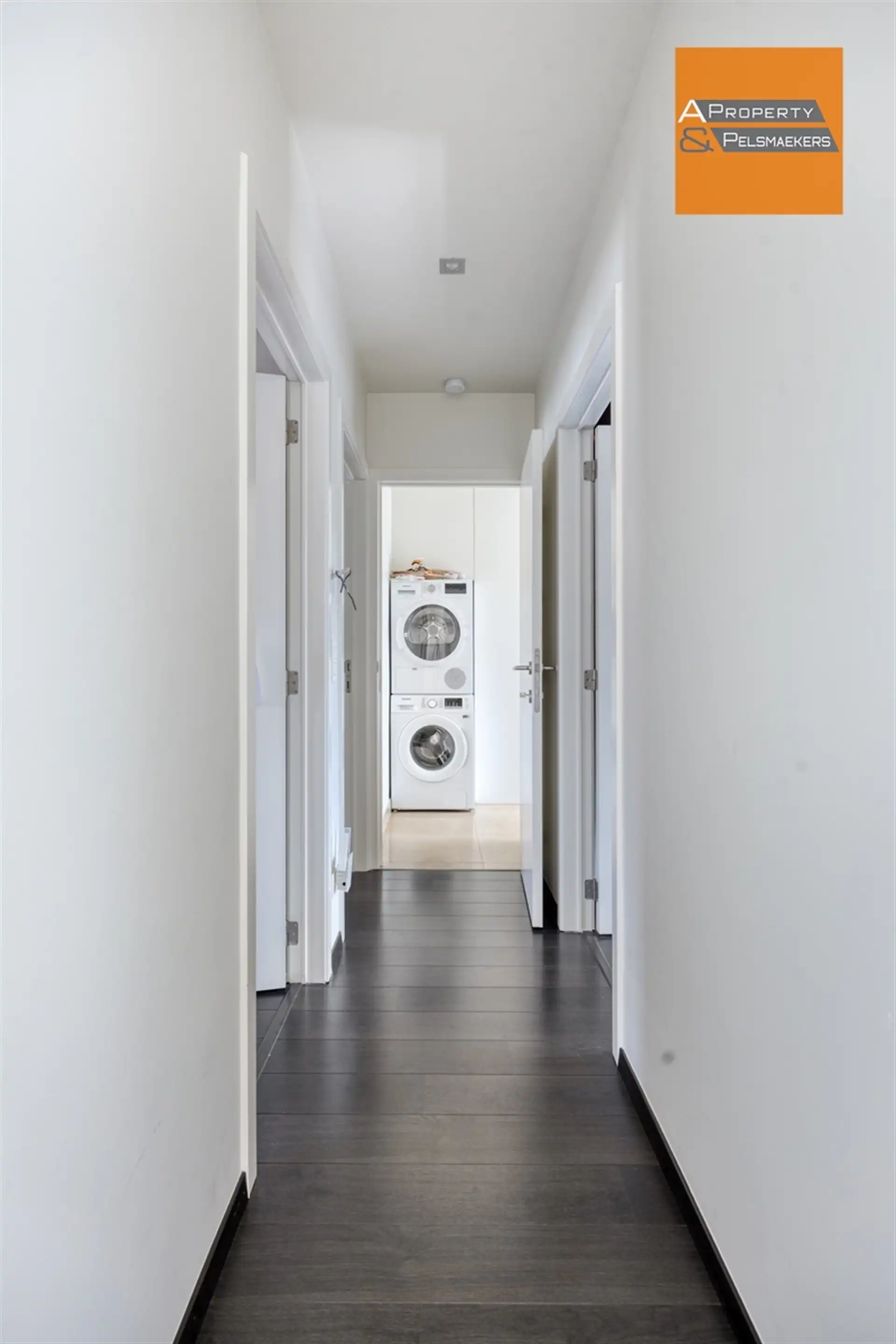 Instapklaar duplex-appartement met groen uitzicht in het centrum van Ottenburg foto 16