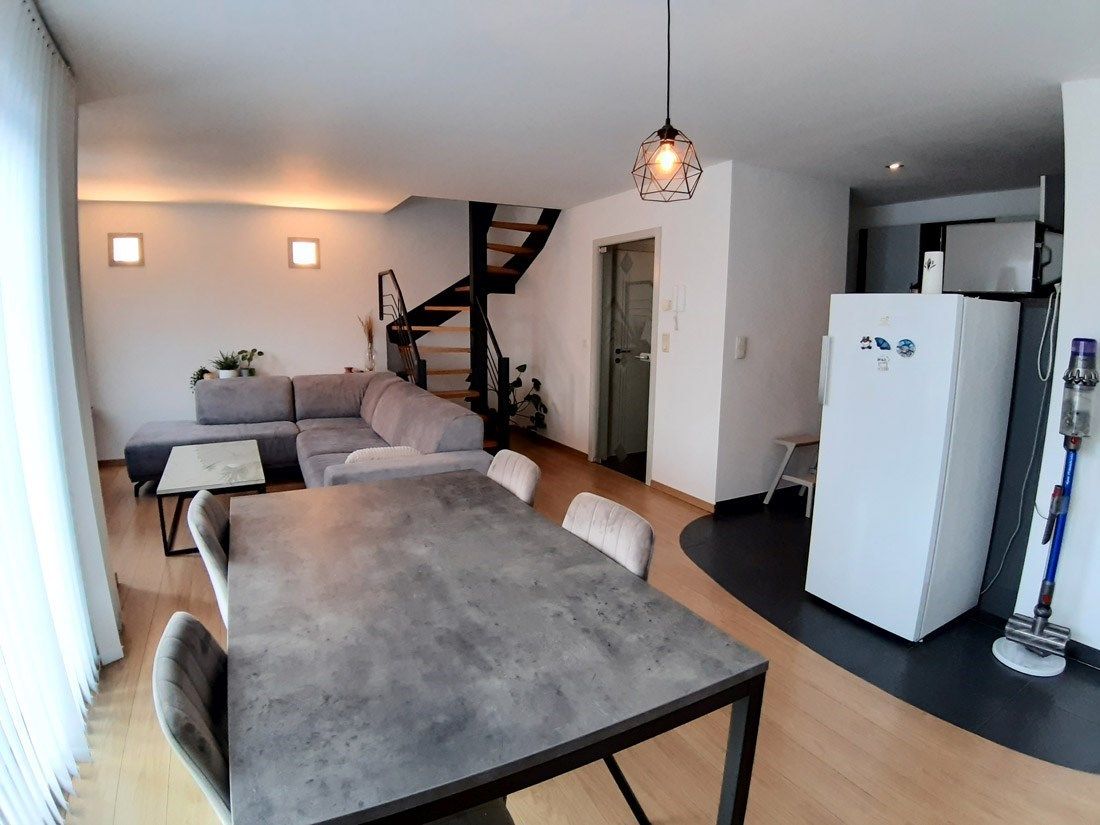 Gunstig gelegen duplex appartement te Genk foto 2