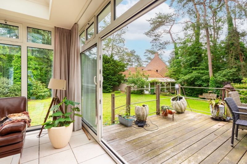 Karaktervolle villa in oase van groen, toplocatie! foto 16