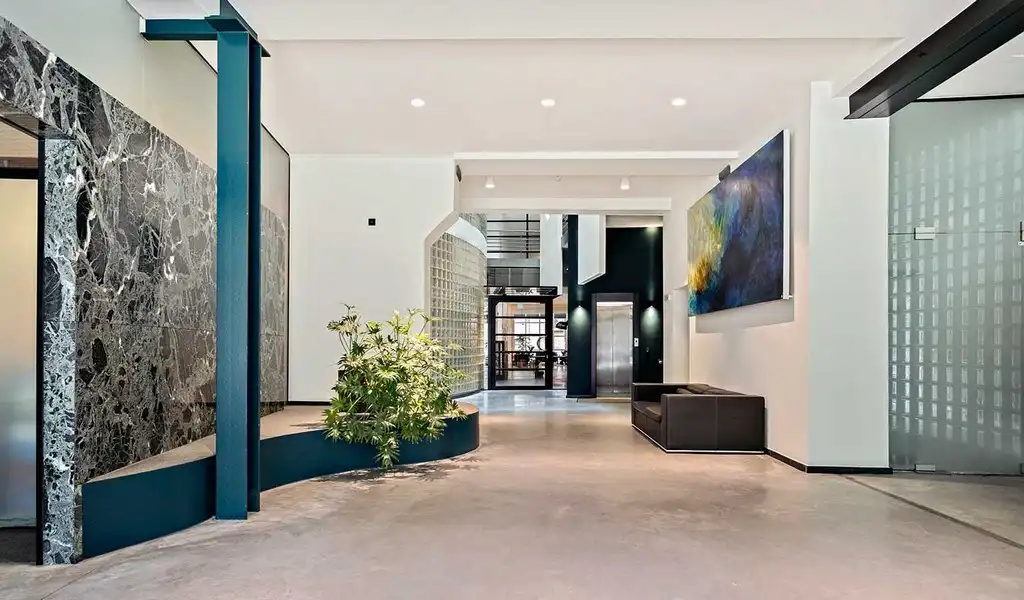 Kantoor/showroom B2B te huur op het Eilandje foto 15