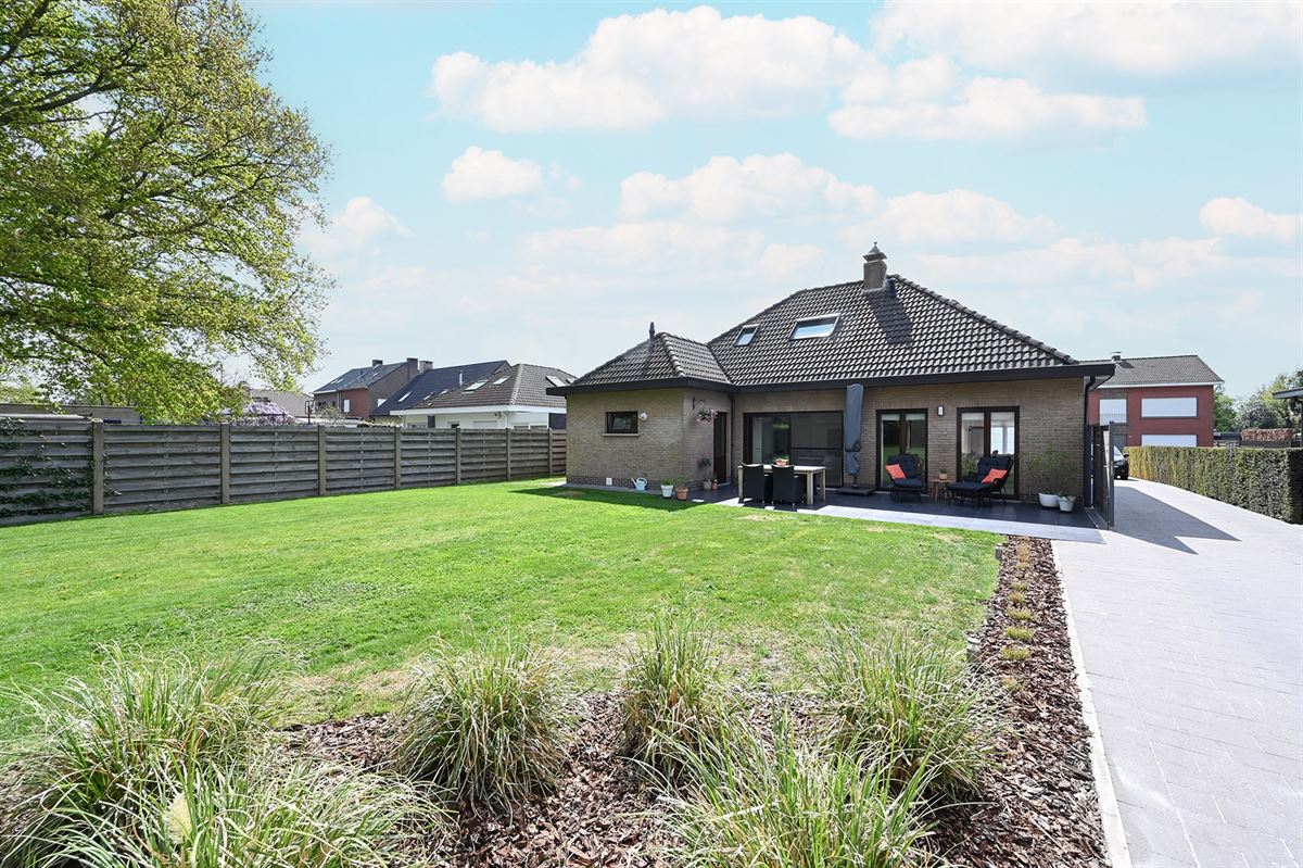 Villa op prachtig perceel van 1300m² foto 24