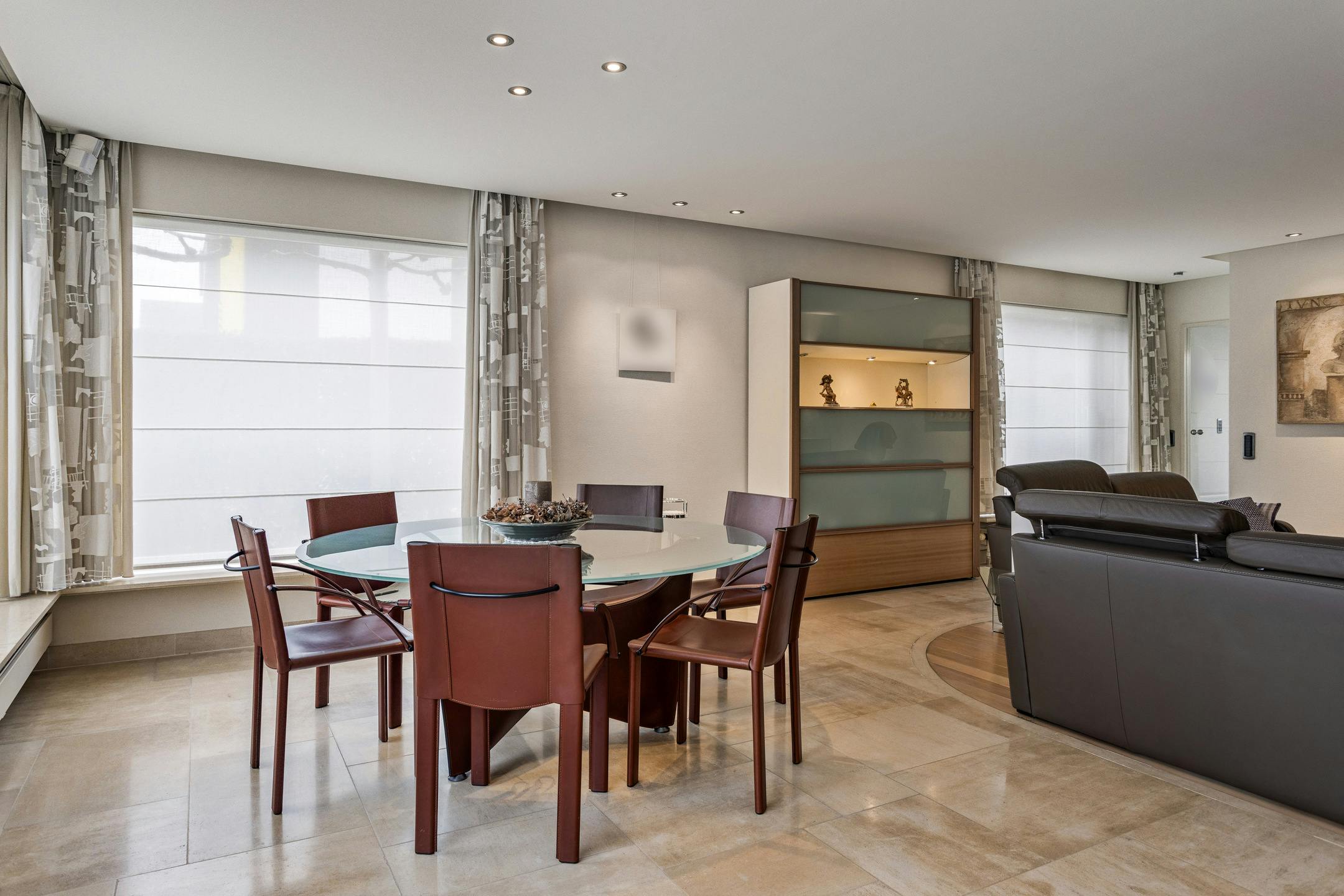 Uitzonderlijke eigendom: woonst met loods op toplocatie foto 6