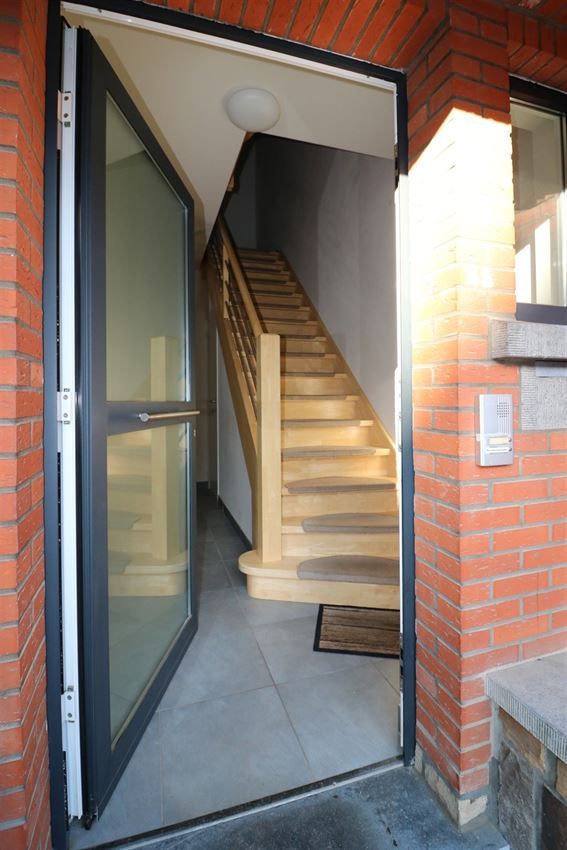 duplex met 2 slpk. en heel groot terras. Tip top ! foto 27