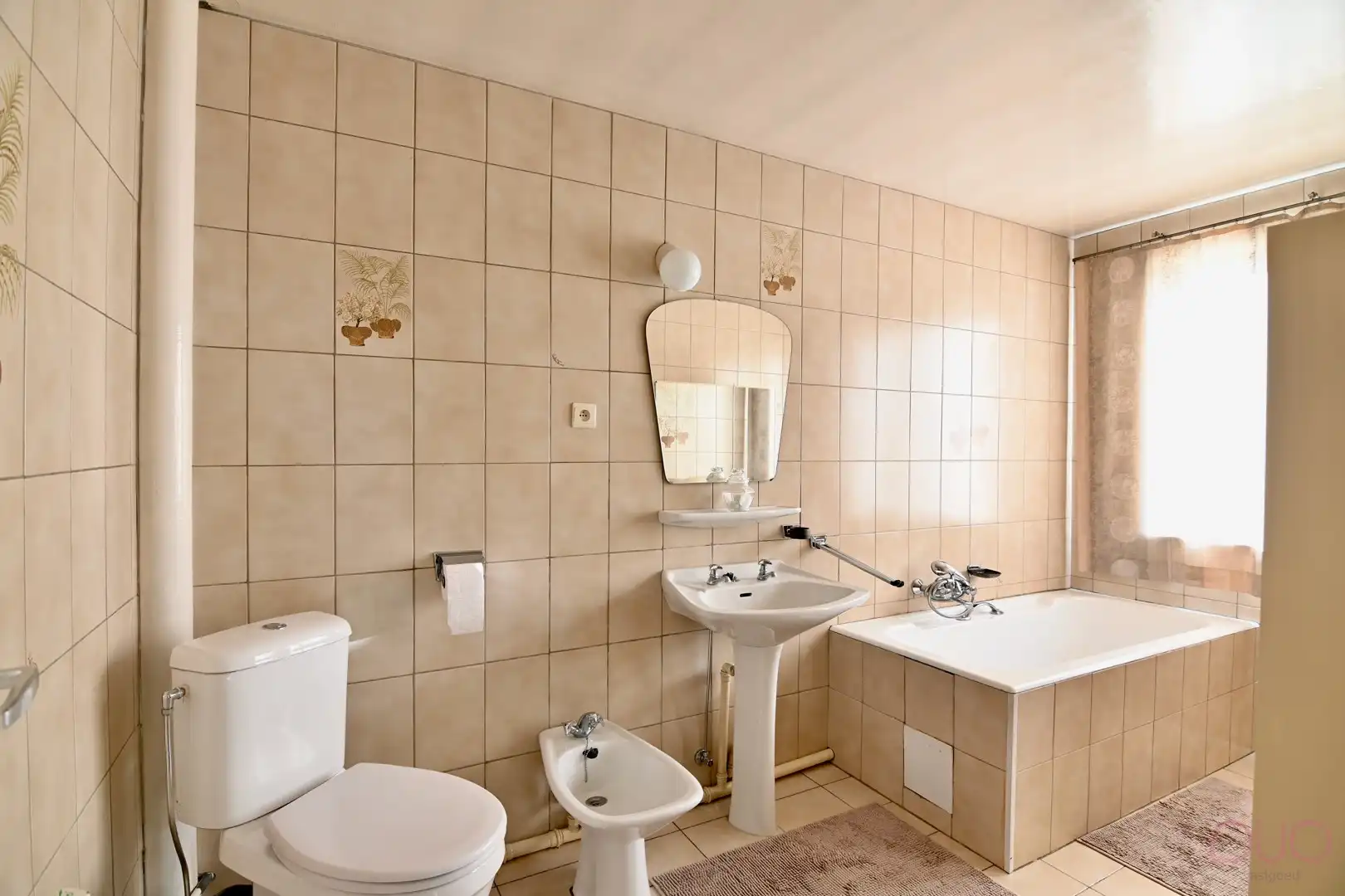 Grote vrijstaande woning met zuid gerichte tuin en open zicht op de velden. foto 19