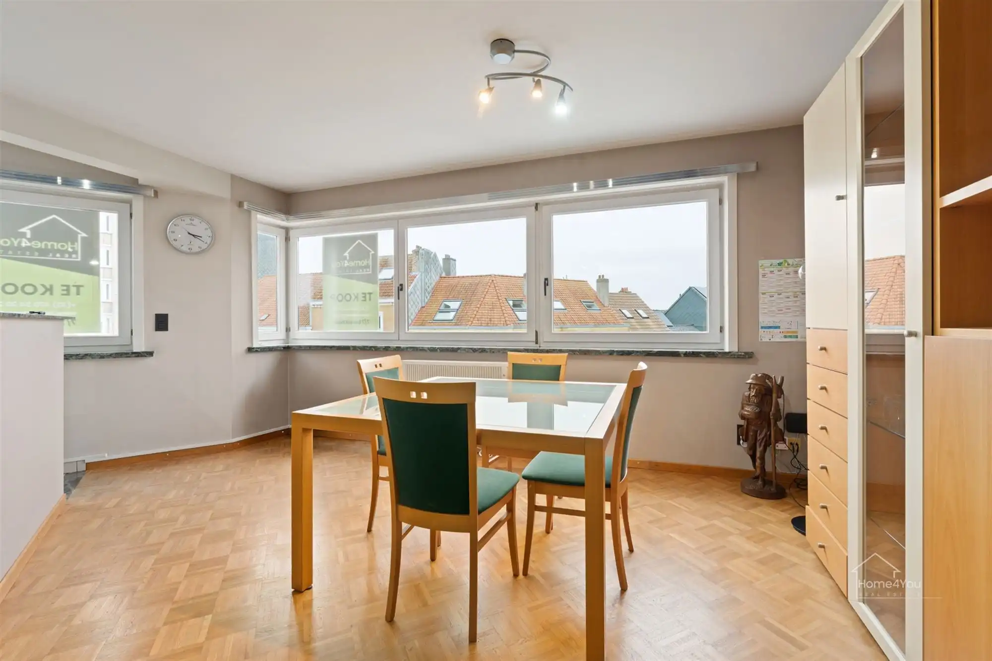 Lichtrijk instapklaar hoekappartement 2 slaapkamers foto 5