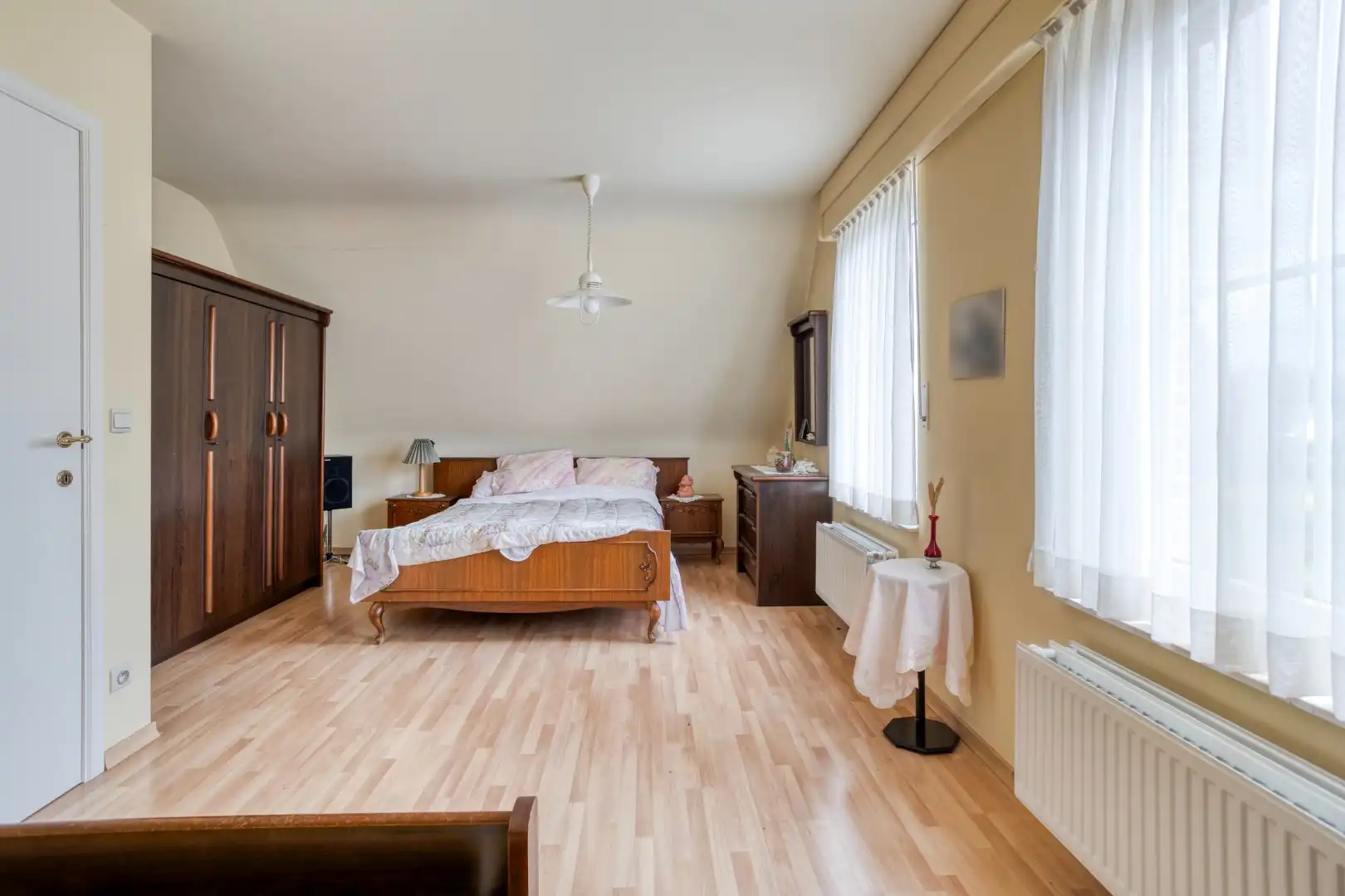 Ruime woning met 3 slaapkamers op een perceel van 1.880 m² te Olen-Centrum ! foto 21