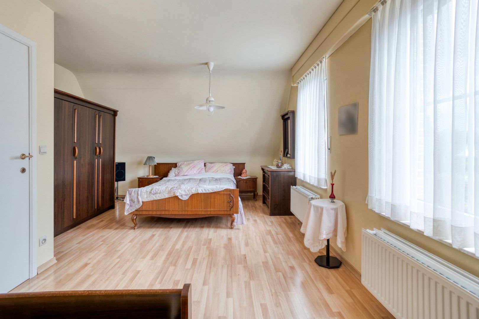 Ruime woning met 3 slaapkamers op een perceel van 1.880 m² te Olen-Centrum ! foto 21