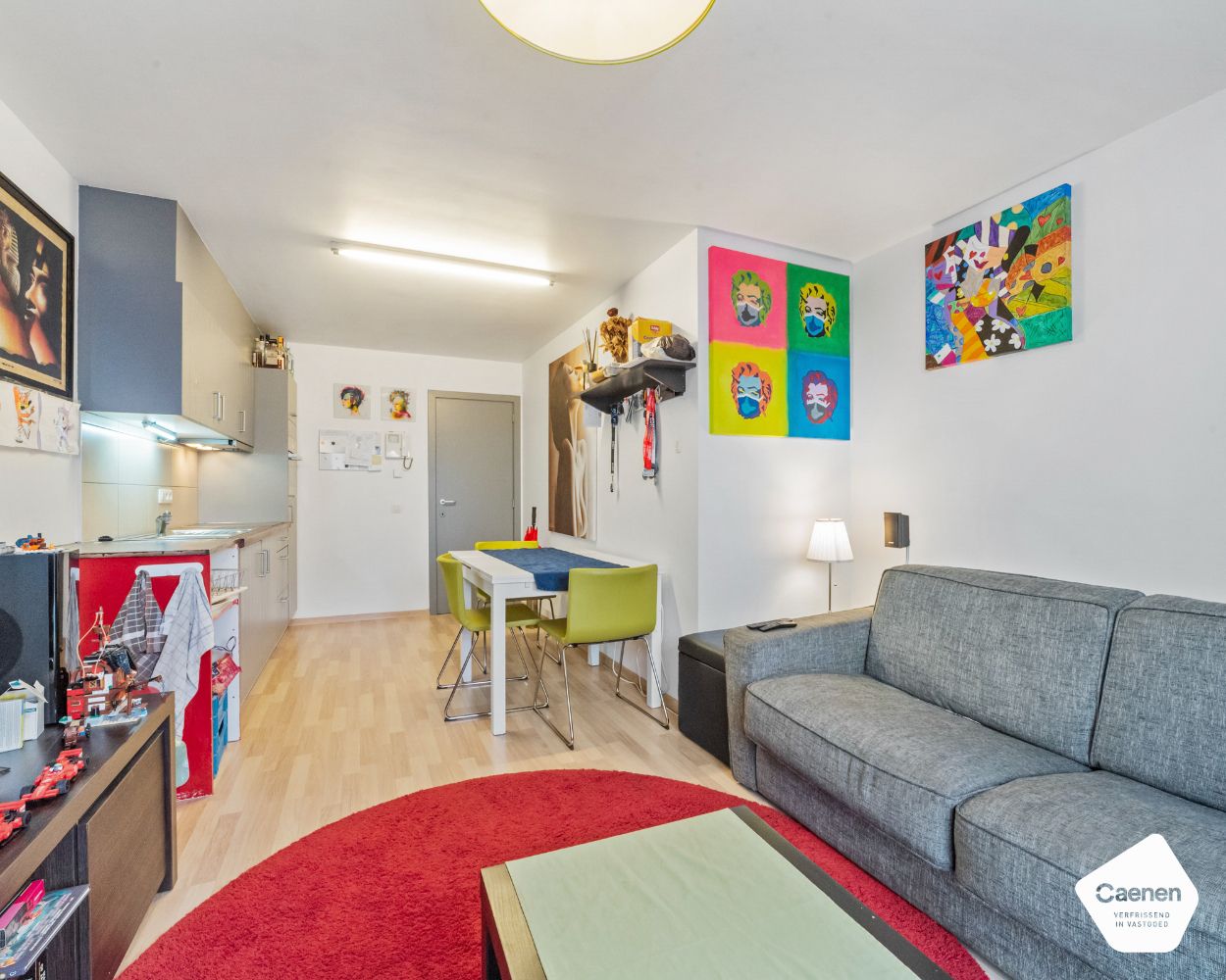 Instapklaar één slaapkamer appartement in hartje Blankenberge vlakbij het strand foto 4