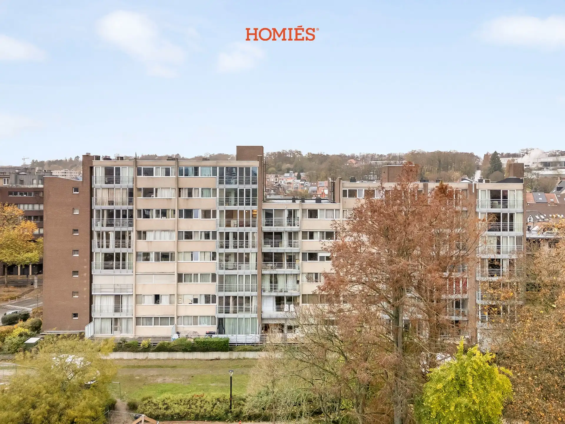 Gerenoveerd éénslaapkamerappartement met prachtig stadszicht foto 18