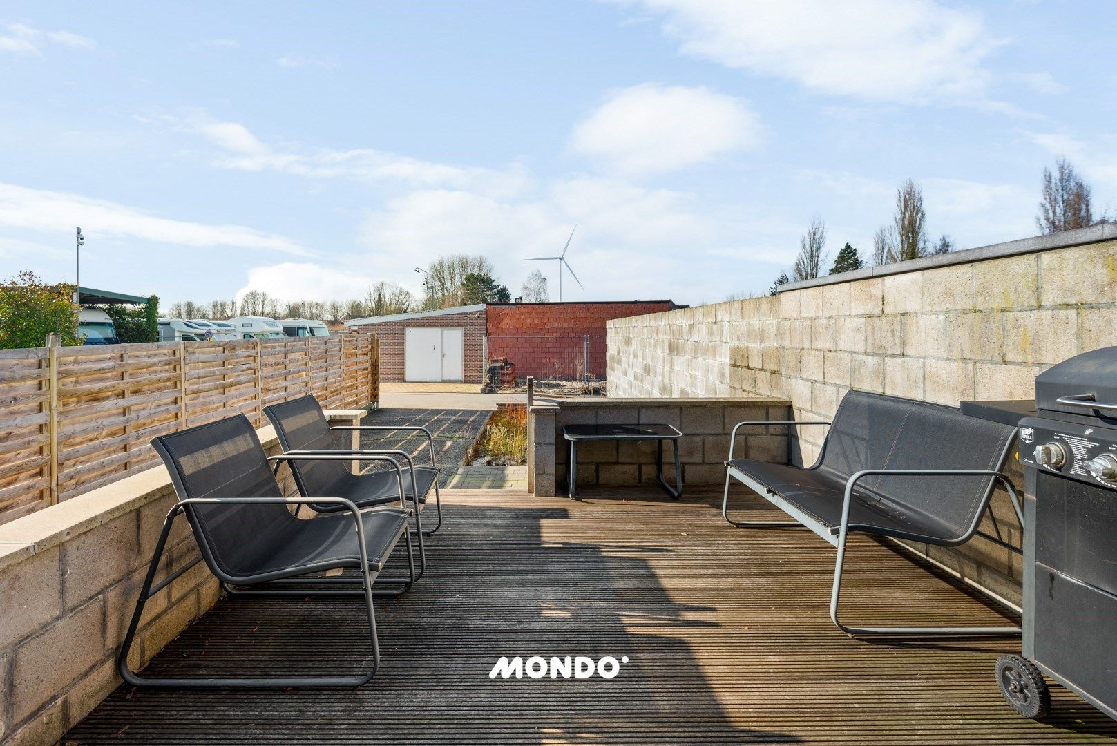 Instapklare woning met 3 slaapkamers en garage! foto 17