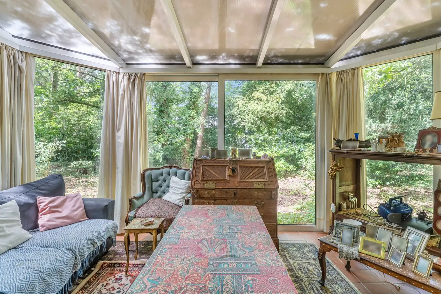 Unieke boswoning op een prachtig groen perceel van 1.454 m² foto 9