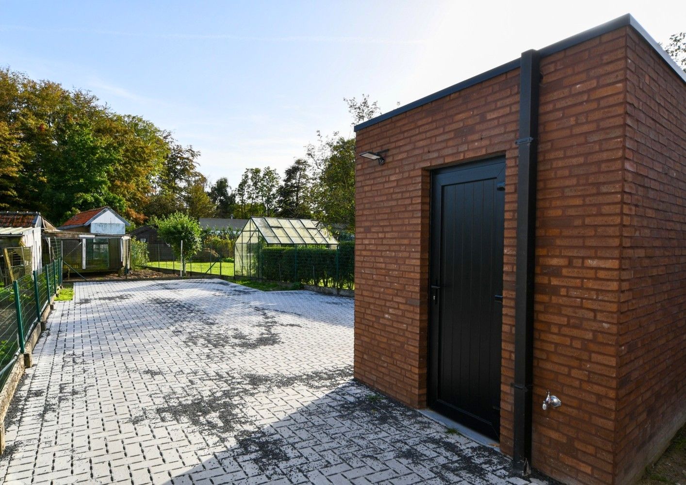 Nieuwbouwappartement met 3 slaapkamers en zon georiënteerd terras in hartje Lembeke foto 12