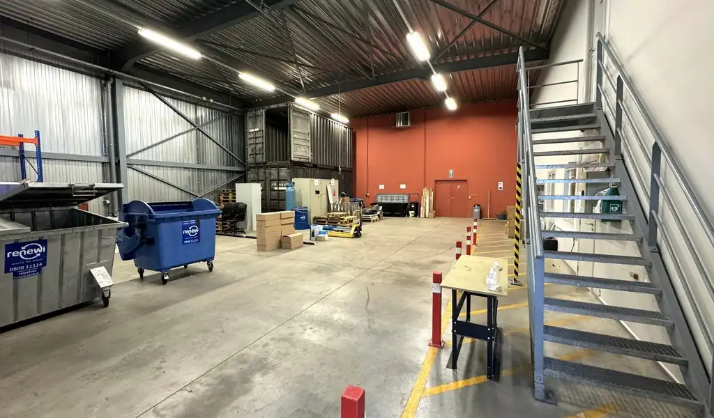 Verhuurd bedrijfsgebouw te koop in Melle foto 6