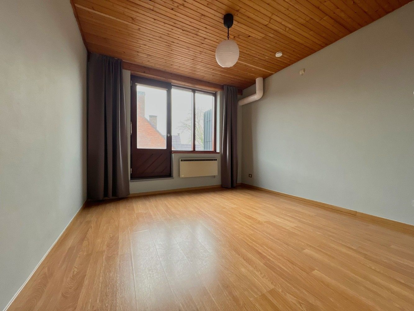 Instapklare, lichtrijke woning (4 slpks) + zonnige tuin foto 12