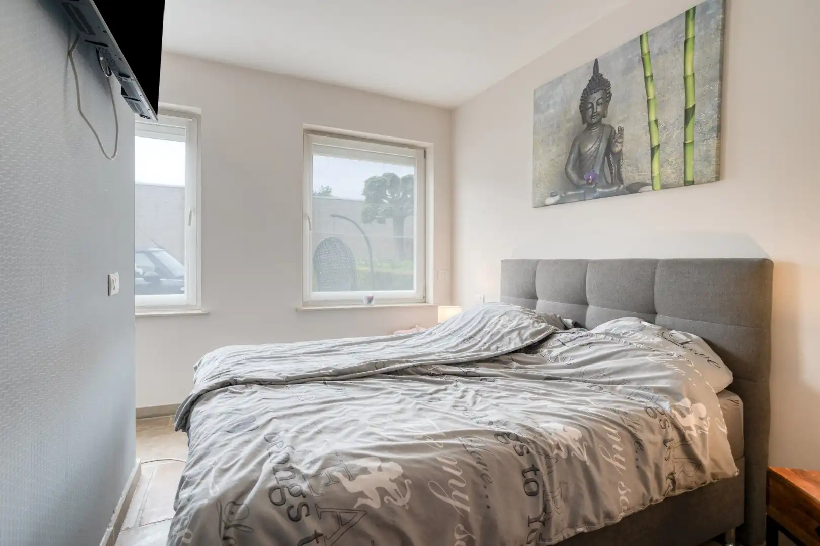 Lichtrijk, gelijkvloers appartement of handelsruimte met woonst! foto 12