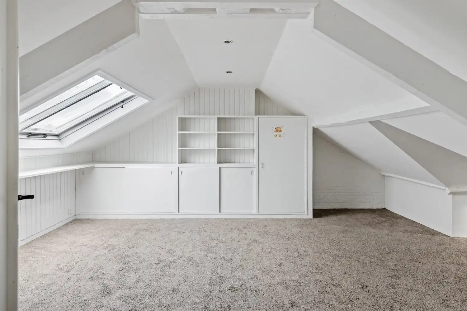 Opbrengsteigendom met twee entiteiten nabij het centrum van Broechem foto 11