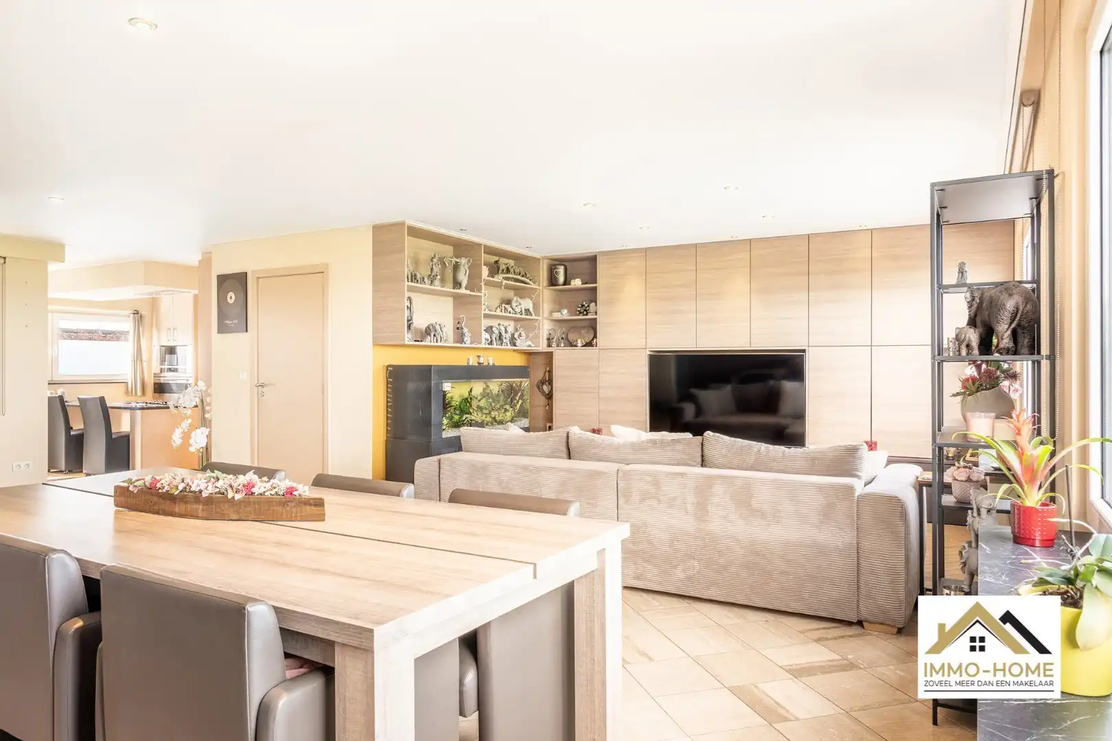 Ruime woning met prachtig uitzicht foto 2
