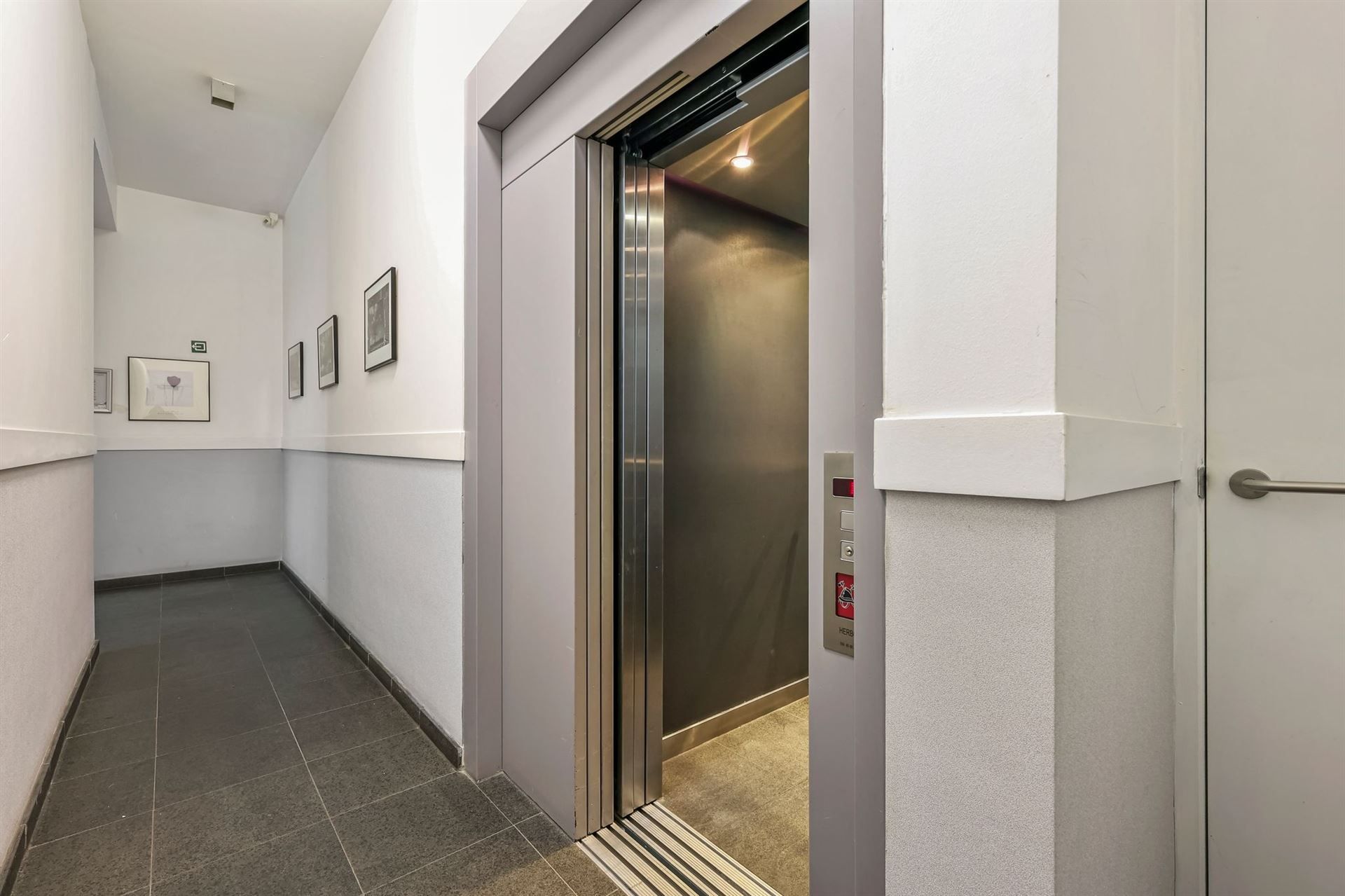 CENTRALE LIGGING / ZONNIG foto 27