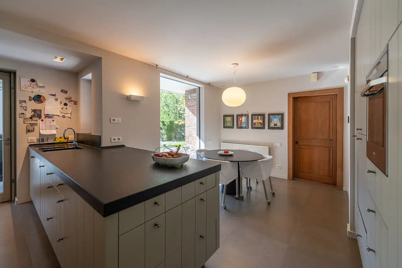 Woning met 4 slaapkamers op een perceel van 15a foto 7