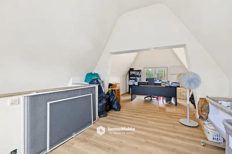 WONING MET 4 SLAAPKAMERS TE KOOP IN ZELZATE foto 18