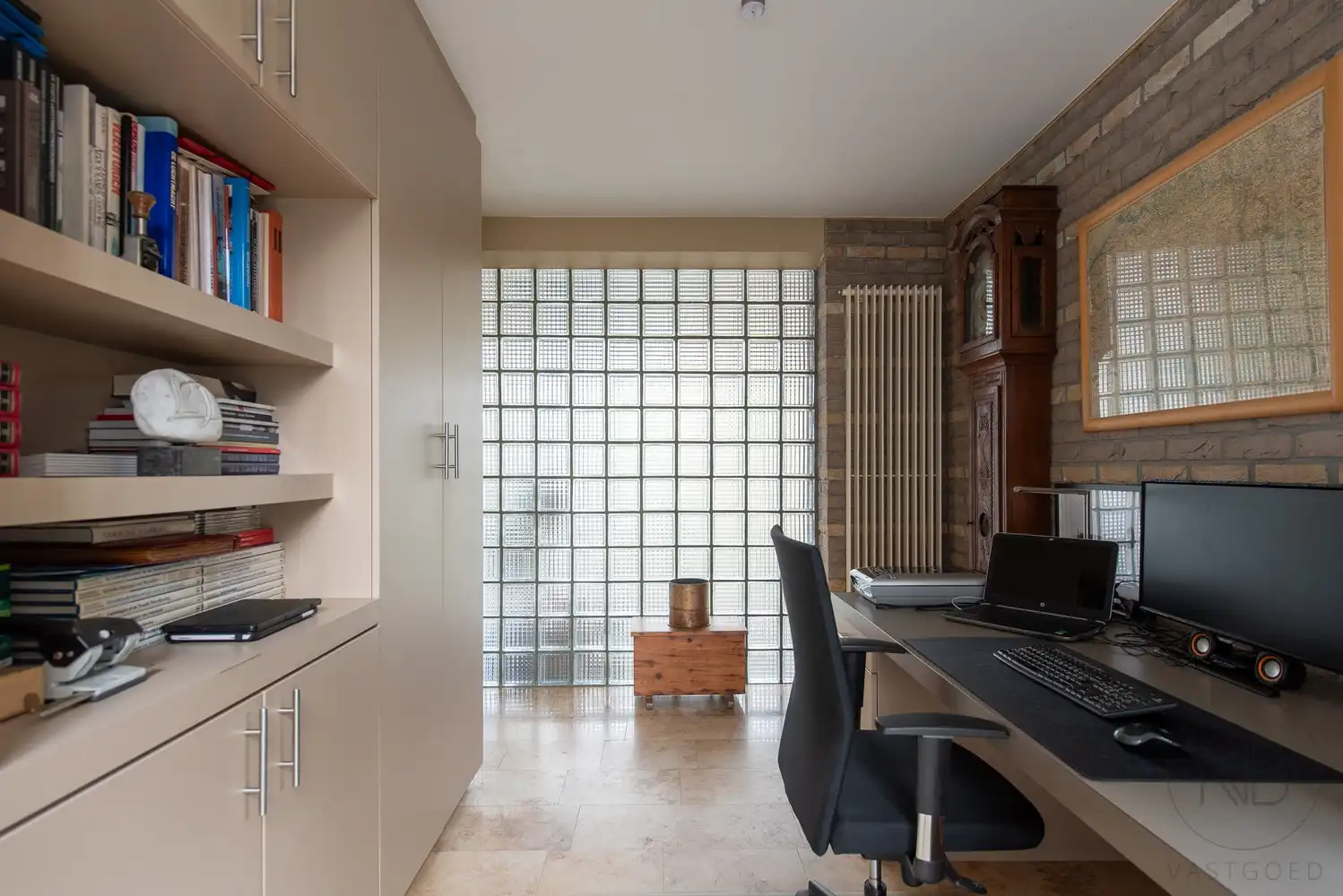 Moderne villa  met zwembad op toplocatie in Genk - instapklaar en future-proof foto 20