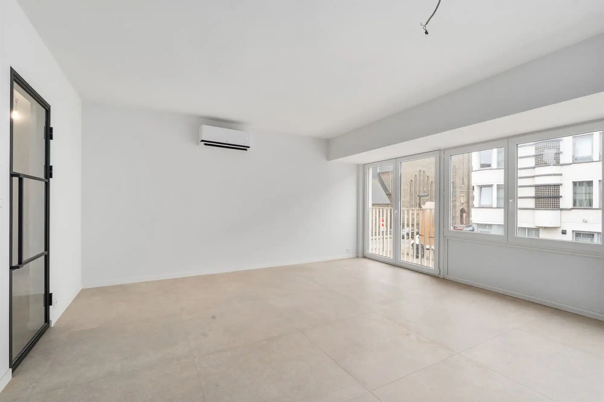Gerenoveerd appartement vlakbij zee! foto 8