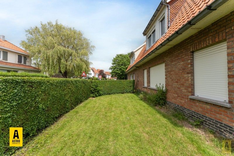 Ontdek deze charmante woning in het hart van Bredene! foto 16