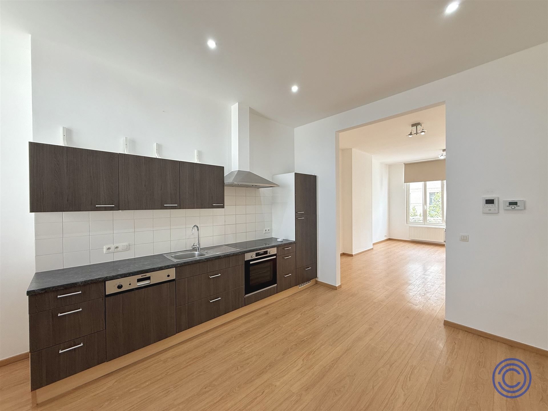 Appartement ca. 95m² met 2 slaapkamers! foto 8