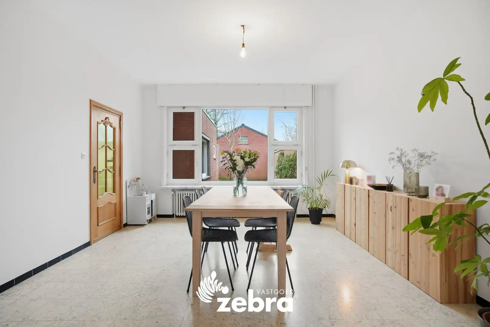 Energiezuinige woning met drie slaapkamers in centrum Tielt! foto 7