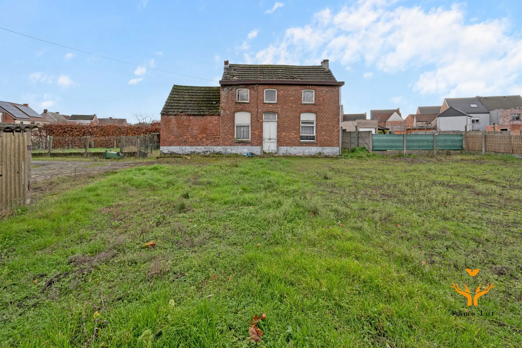 Ruim perceel bouwgrond van 847m² in het hart van Berlare foto 3